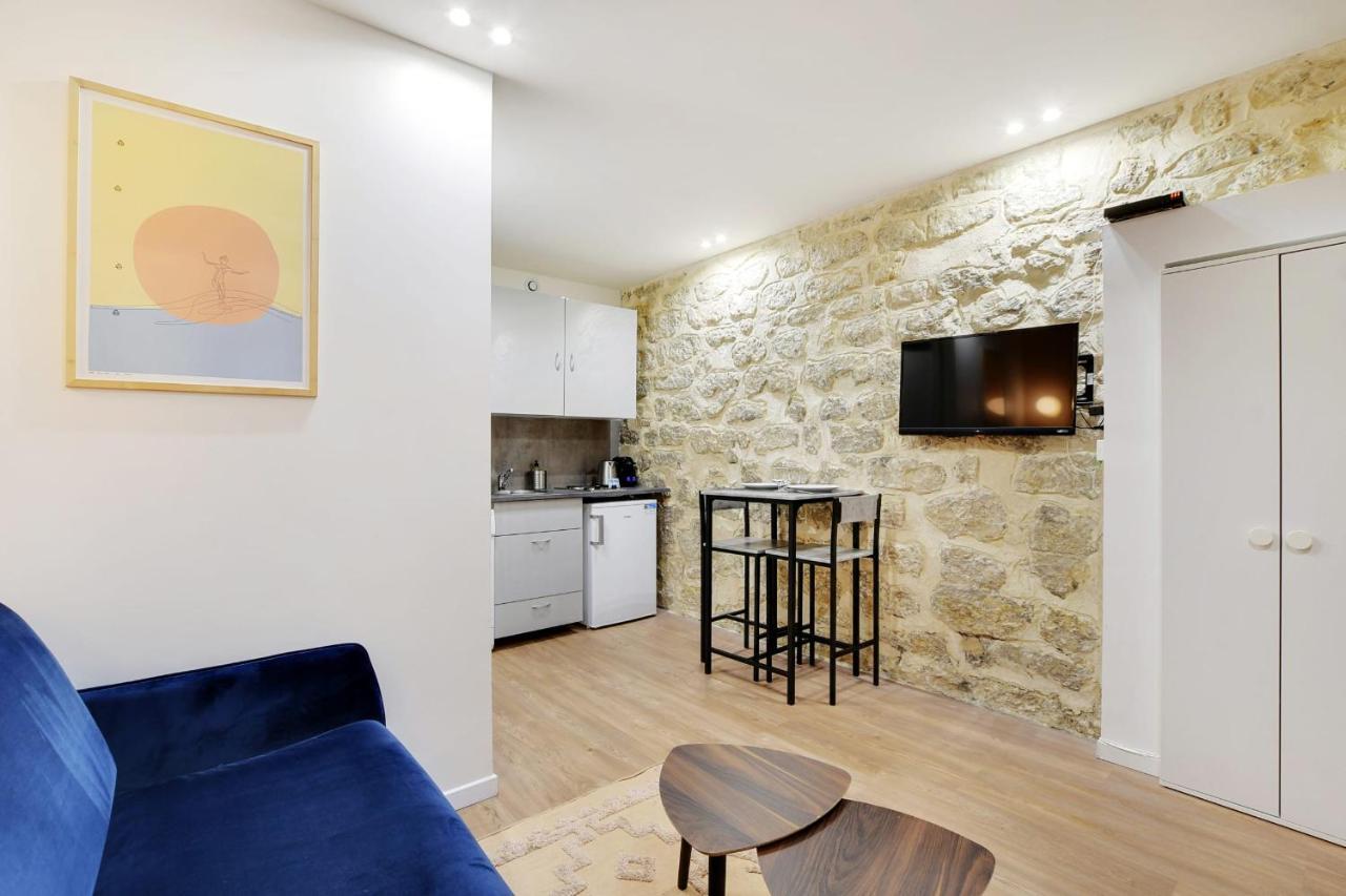 Freshly Renovated Apartment In The Heart Of Paris Exterior photo